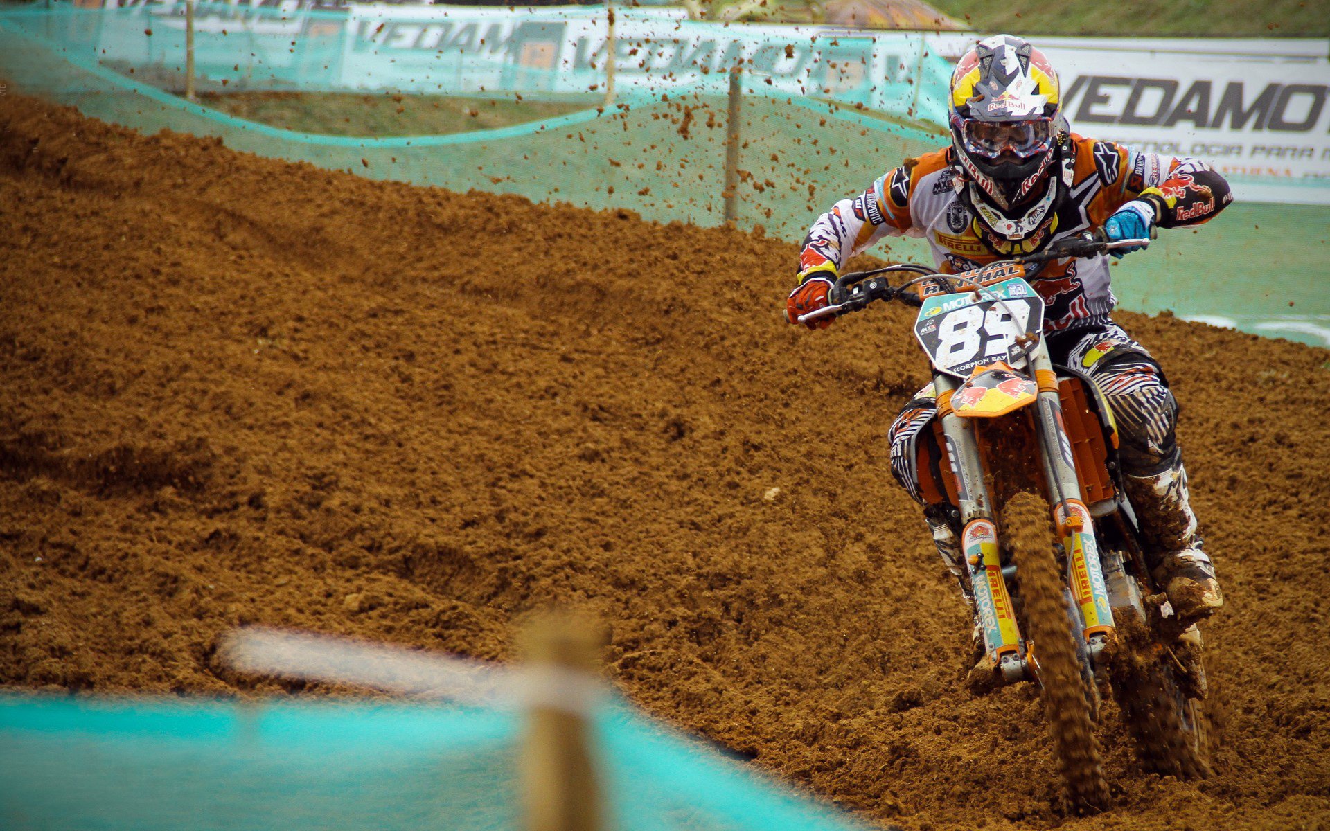 《英雄联盟》全球总决赛预热,官方发布主题海报,2021英雄联盟全球总决赛主题